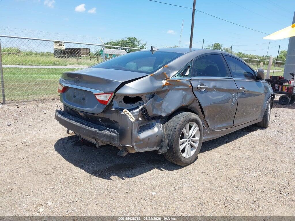 5NPEB4AC3BH193007 2011 HYUNDAI SONATA photo no. 4