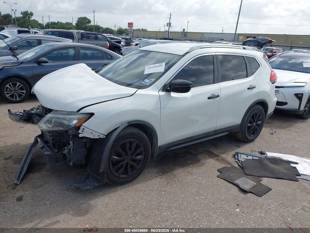 5N1AT2MT2HC882239 2017 NISSAN ROGUE photo no. 2