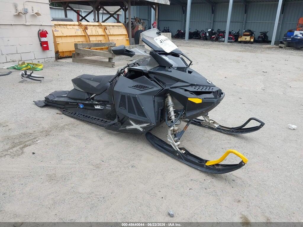 2BPSMZBD0BV000372 2011 SKI DOO MX Z X 800R photo no. 1