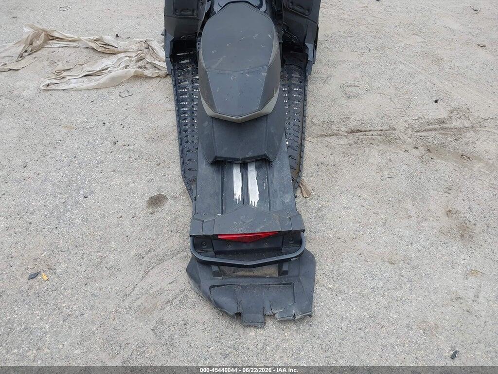2BPSMZBD0BV000372 2011 SKI DOO MX Z X 800R photo no. 6