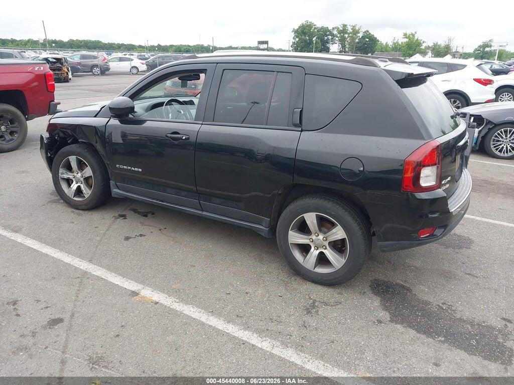 1C4NJDEB0HD113634 2017 JEEP COMPASS photo no. 3
