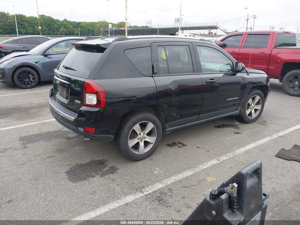 1C4NJDEB0HD113634 2017 JEEP COMPASS photo no. 4