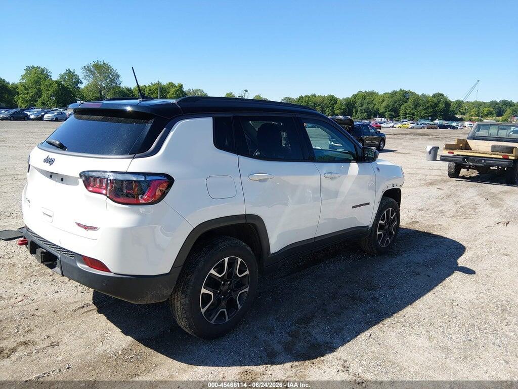 3C4NJDDB6MT557980 2021 JEEP COMPASS photo no. 4