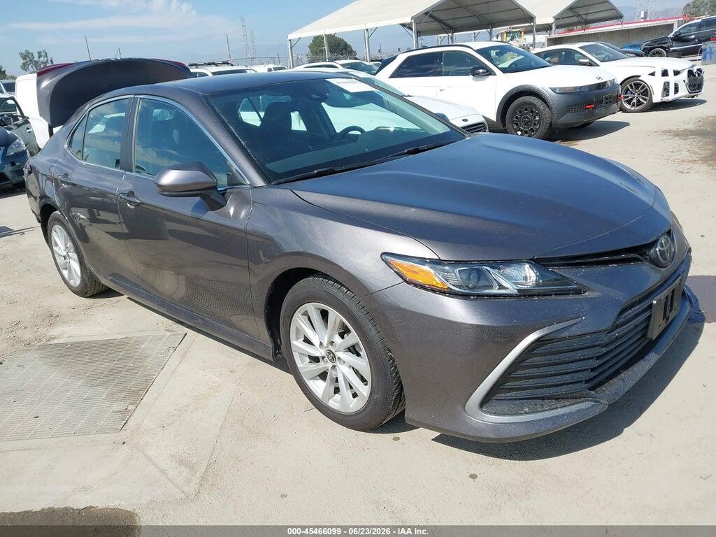 4T1C11AK8NU659701 2022 TOYOTA CAMRY photo no. 1