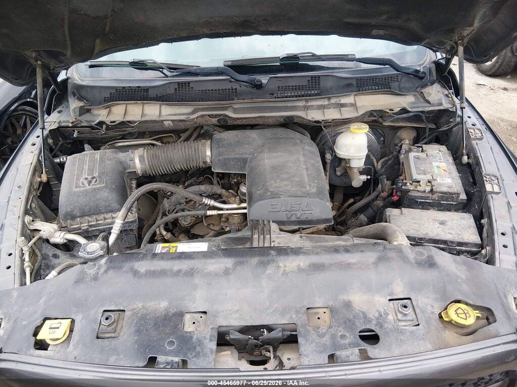 1C6RR7FG9HS606995 2017 RAM 1500 photo no. 10