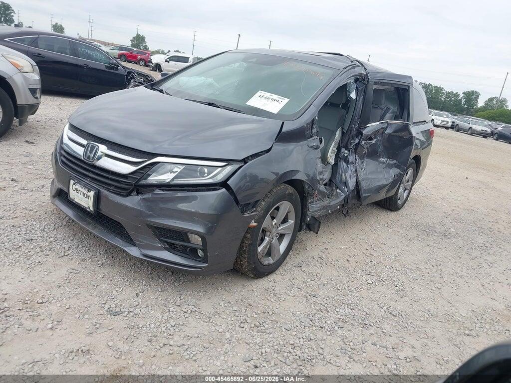 5FNRL6H77JB008926 2018 HONDA ODYSSEY photo no. 2