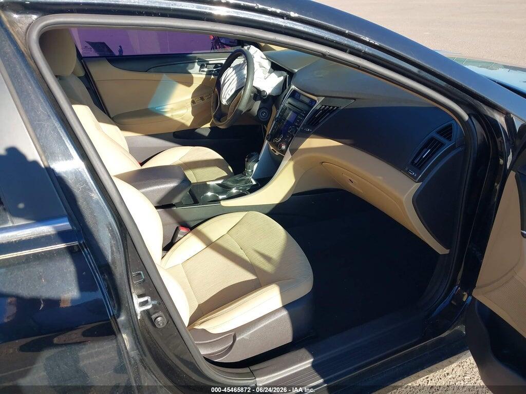 5NPEB4AC2CH481747 2012 HYUNDAI SONATA photo no. 5