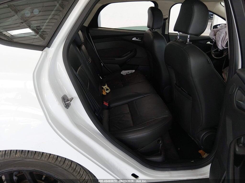 1FADP3K29GL239574 2016 FORD FOCUS photo no. 8