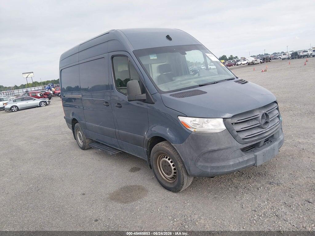WD4PF0CD4KP035104 2019 MERCEDES-BENZ SPRINTER 2500 photo no. 1