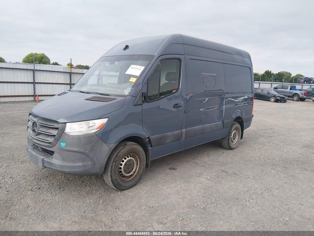 WD4PF0CD4KP035104 2019 MERCEDES-BENZ SPRINTER 2500 photo no. 2