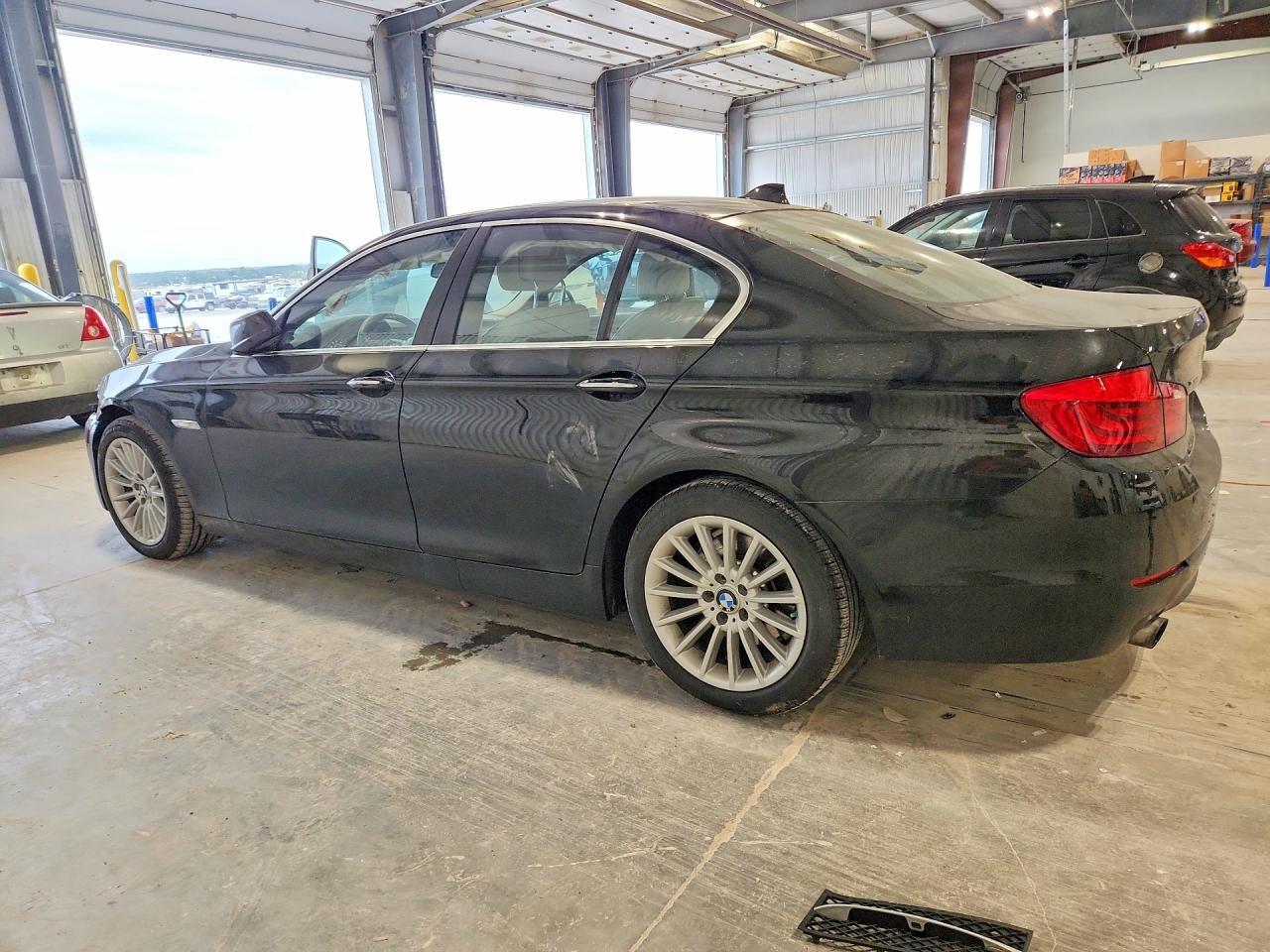 2013 BMW 535 XI — Фото 2 из 12