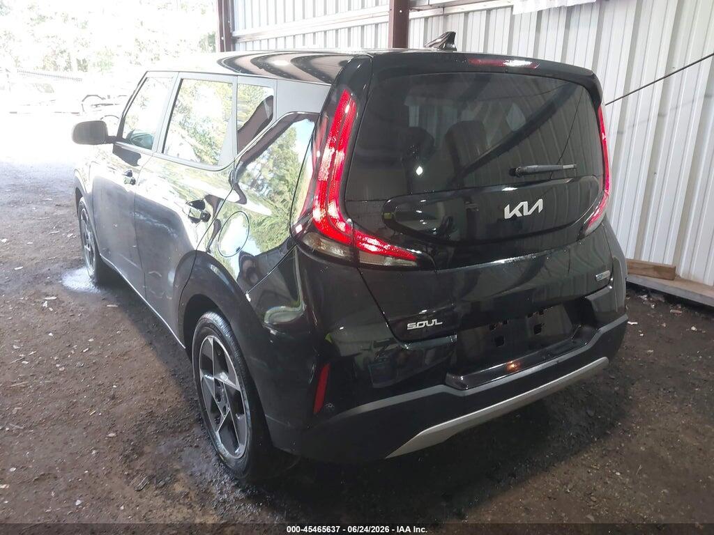 KNDJ33AU7S7933743 2025 KIA SOUL photo no. 3