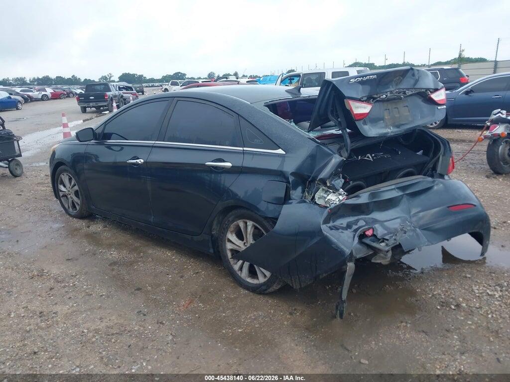 5NPEC4AC6BH027383 2011 HYUNDAI SONATA photo no. 3
