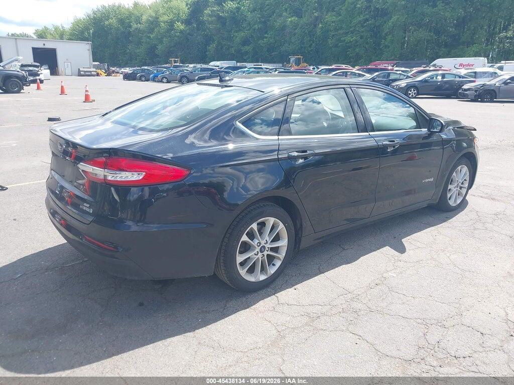 3FA6P0LU8KR258148 2019 FORD FUSION HYBRID photo no. 4