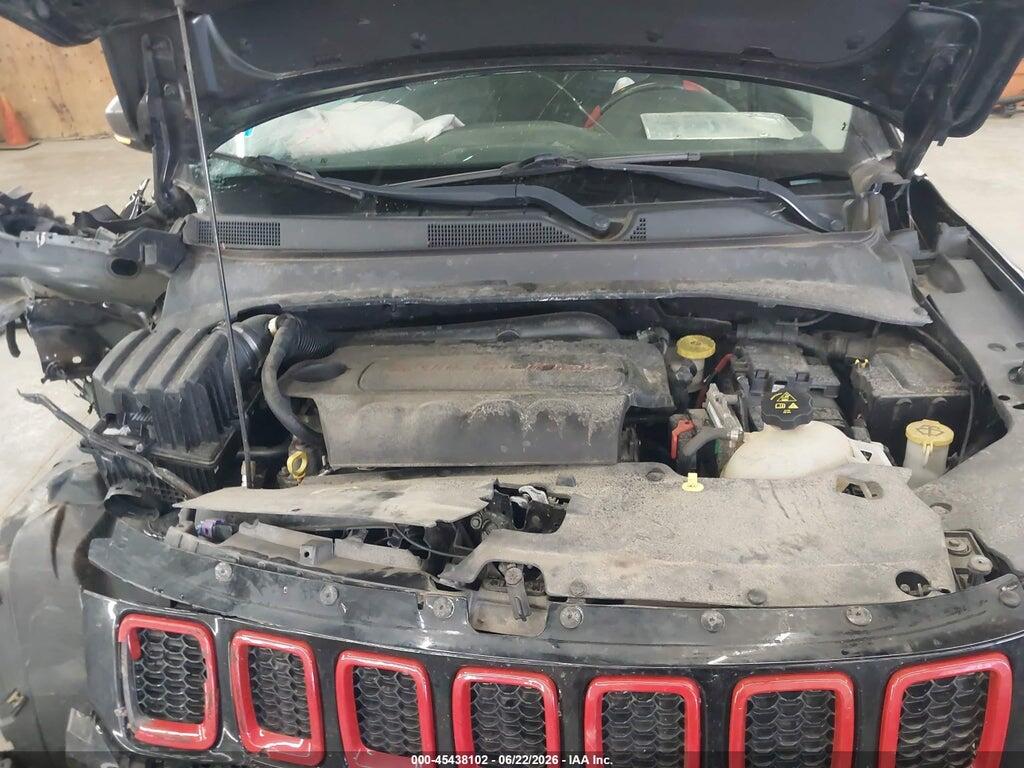 3C4NJDDB5JT207302 2018 JEEP COMPASS photo no. 10