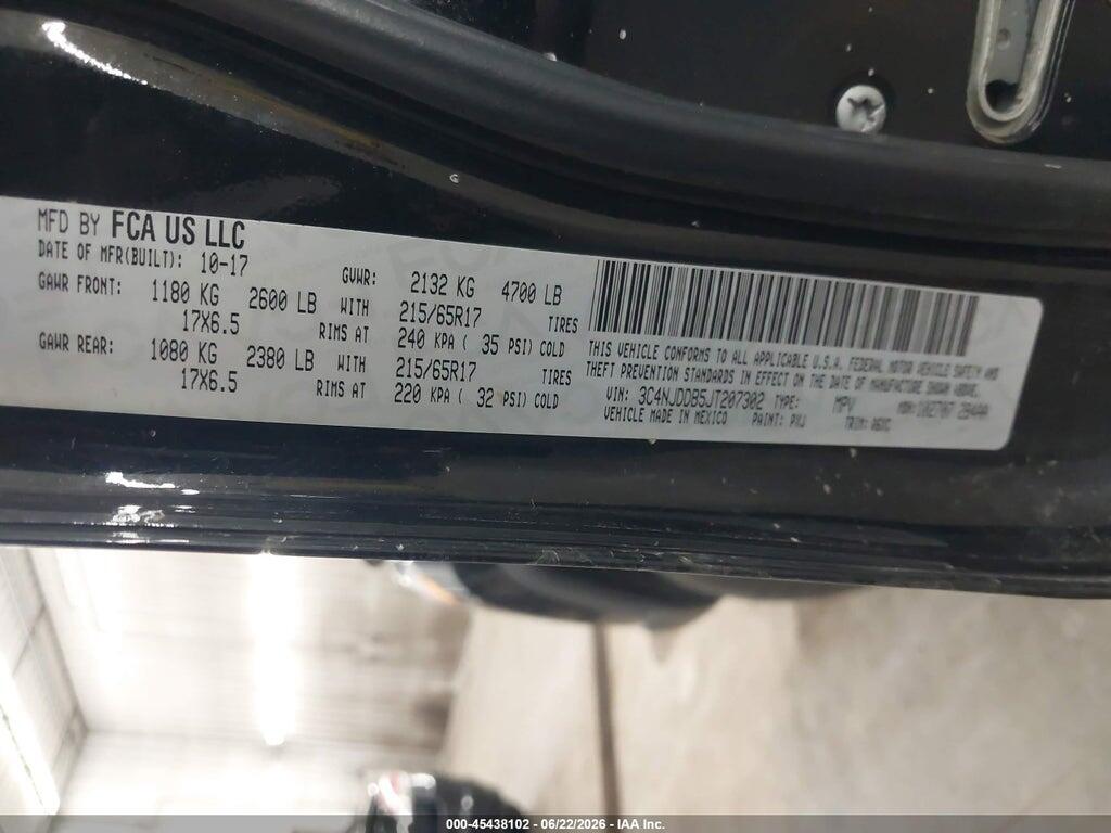 3C4NJDDB5JT207302 2018 JEEP COMPASS photo no. 9