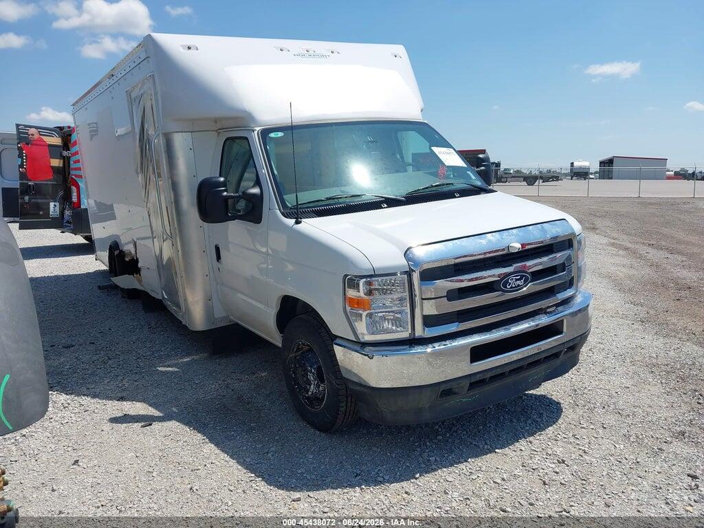 1FDXE4FN1TDD19653 2026 FORD E-450 CUTAWAY photo no. 1