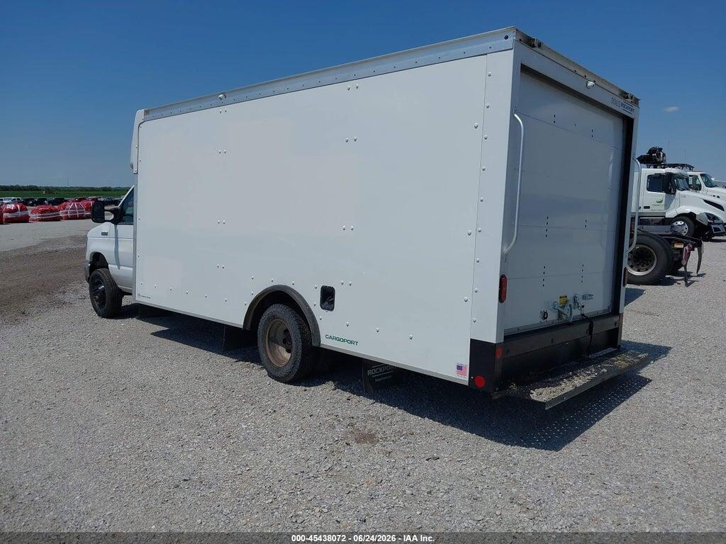1FDXE4FN1TDD19653 2026 FORD E-450 CUTAWAY photo no. 3