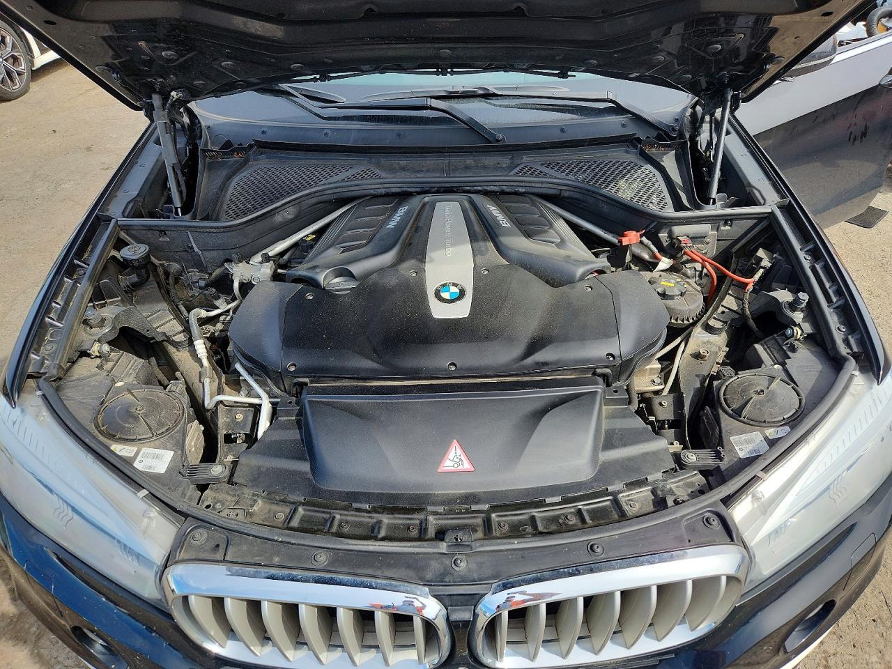 2016 BMW X5 XDRIVE50I — Фото 12 из 13