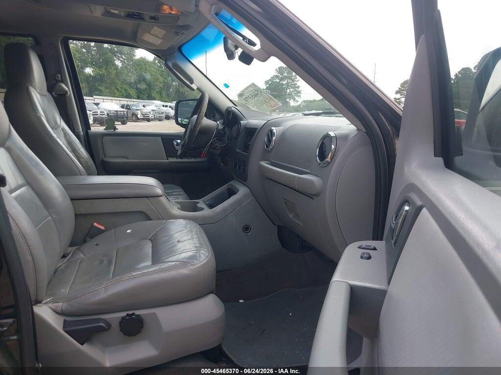 1FMPU15525LA88225 2005 FORD EXPEDITION photo no. 5