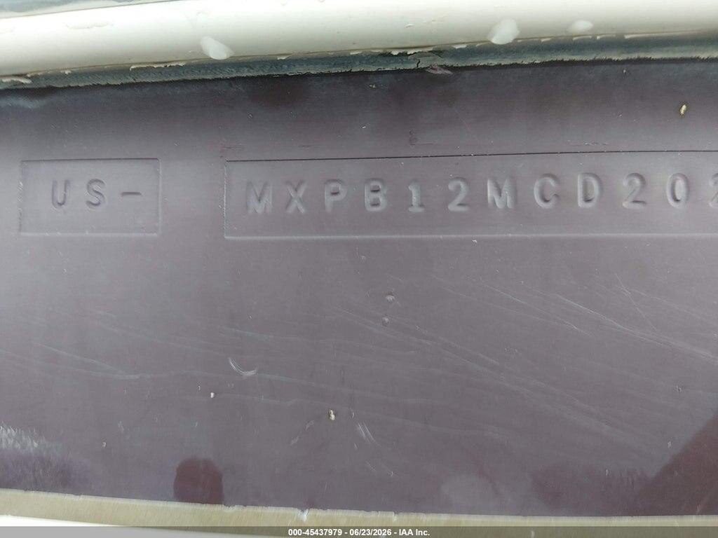 00000MXPB12MCD202 2002 MAXUM 23' photo no. 9