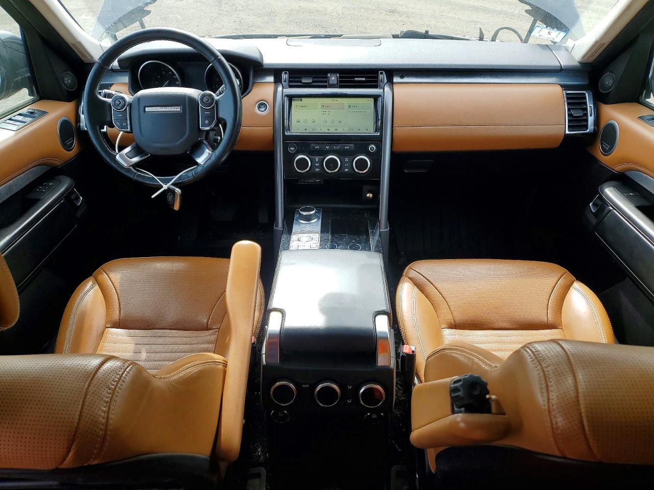 2017 LAND ROVER DISCOVERY FIRST EDITION — Фото 8 из 13