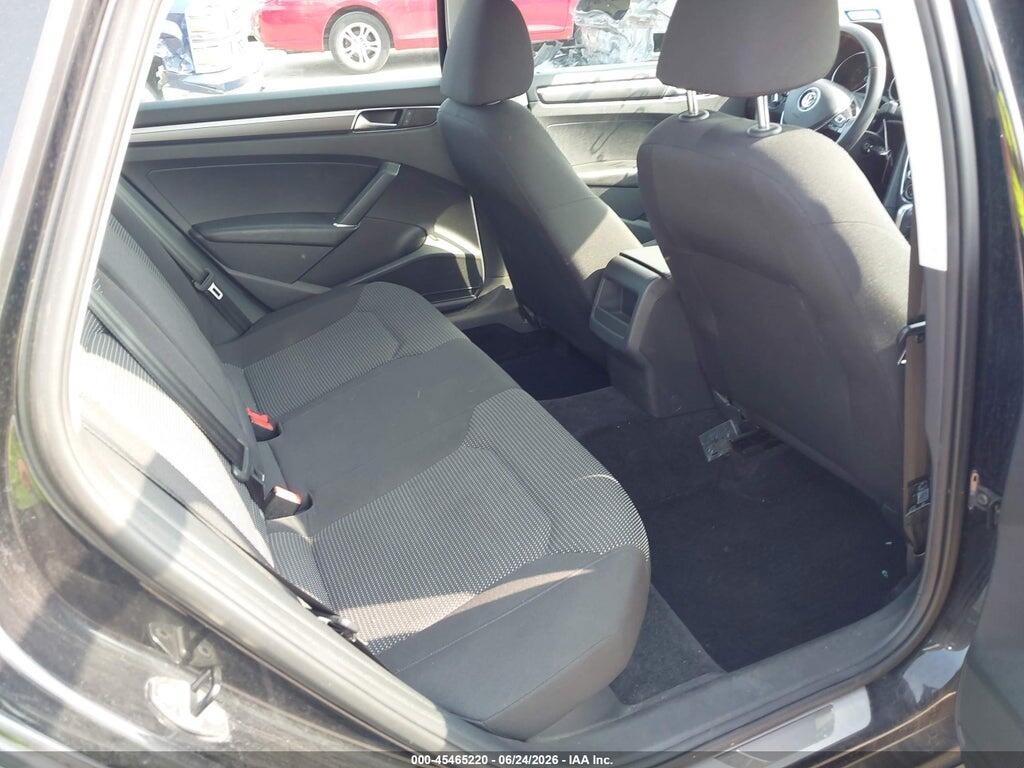 1VWAT7A3XGC045997 2016 VOLKSWAGEN PASSAT photo no. 8