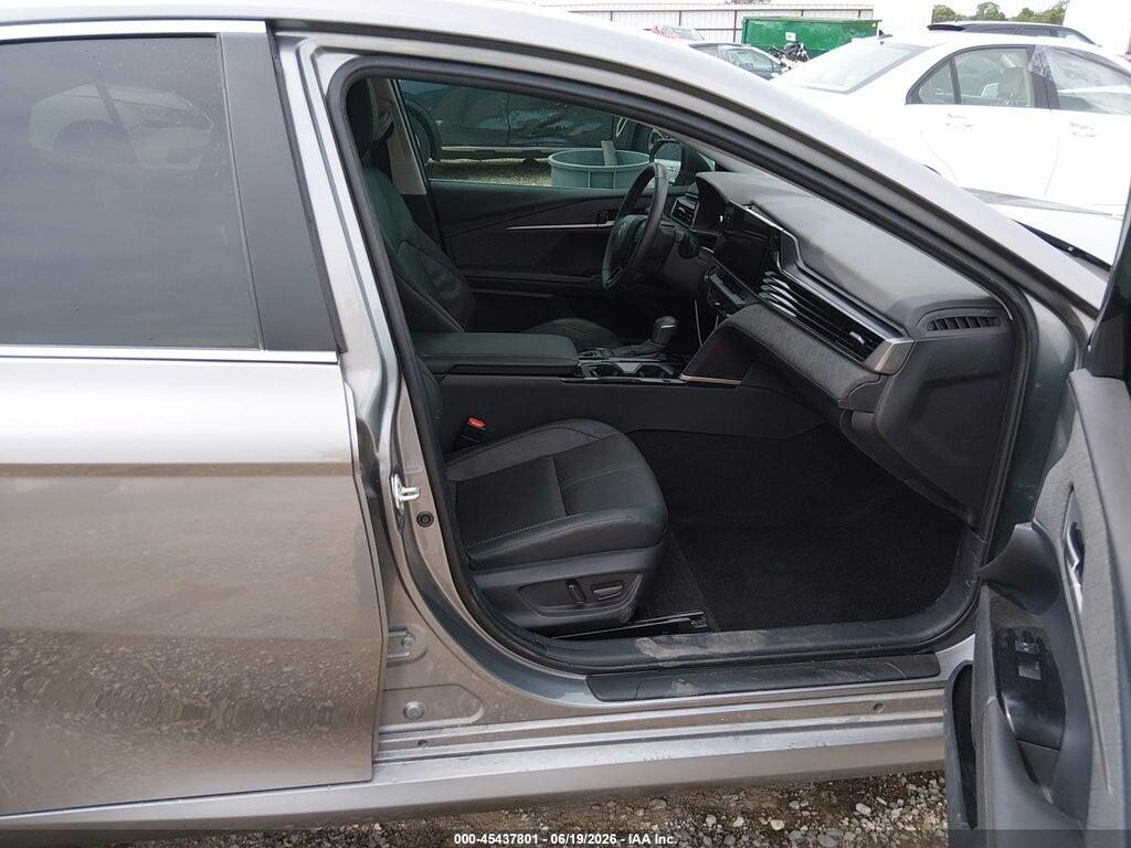 4T1DAACK1SU624818 2025 TOYOTA CAMRY photo no. 5