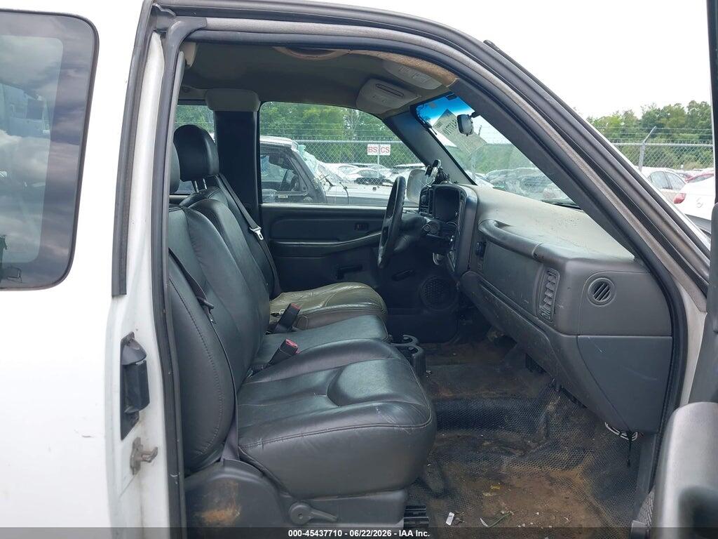 1GCHC29U07E118526 2007 CHEVROLET SILVERADO 2500HD CLASSIC photo no. 5