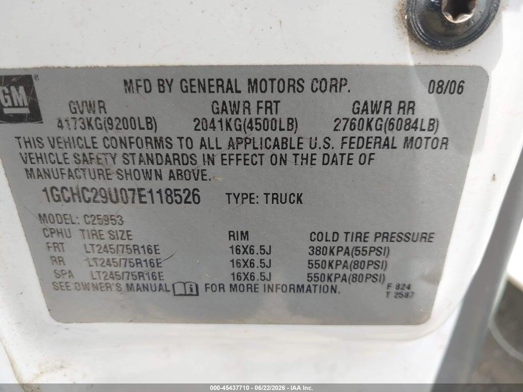 1GCHC29U07E118526 2007 CHEVROLET SILVERADO 2500HD CLASSIC photo no. 9