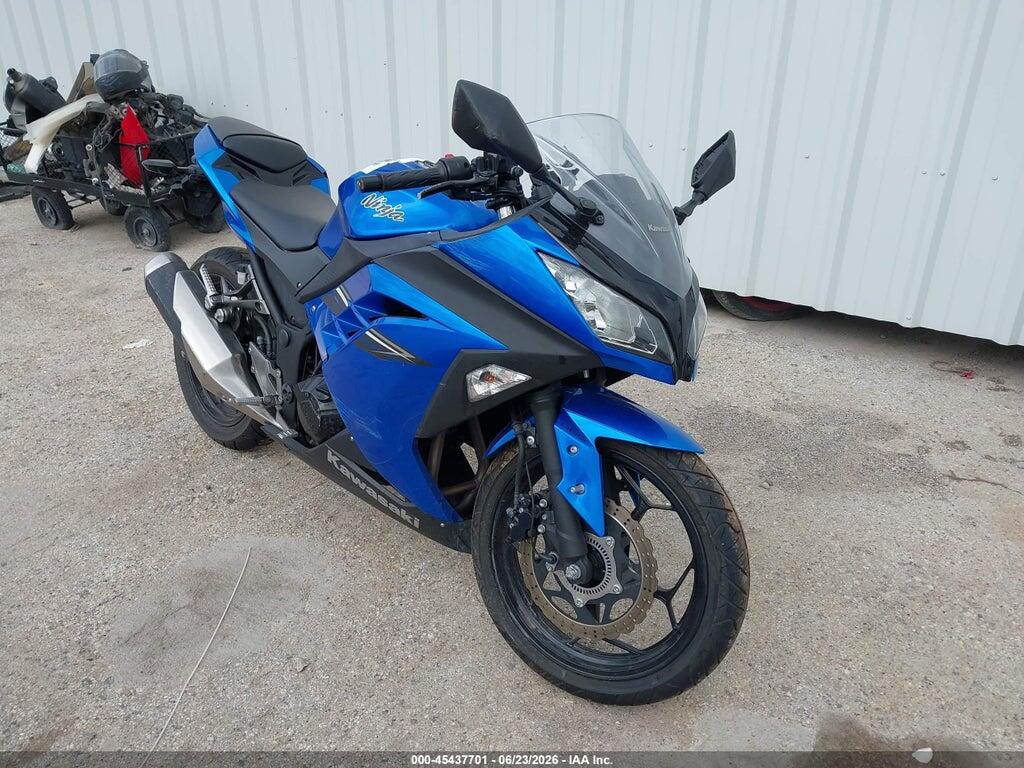 JKAEX8B18HDA33819 2017 KAWASAKI EX300 photo no. 1
