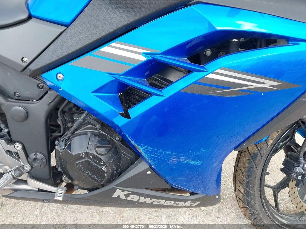 JKAEX8B18HDA33819 2017 KAWASAKI EX300 photo no. 8