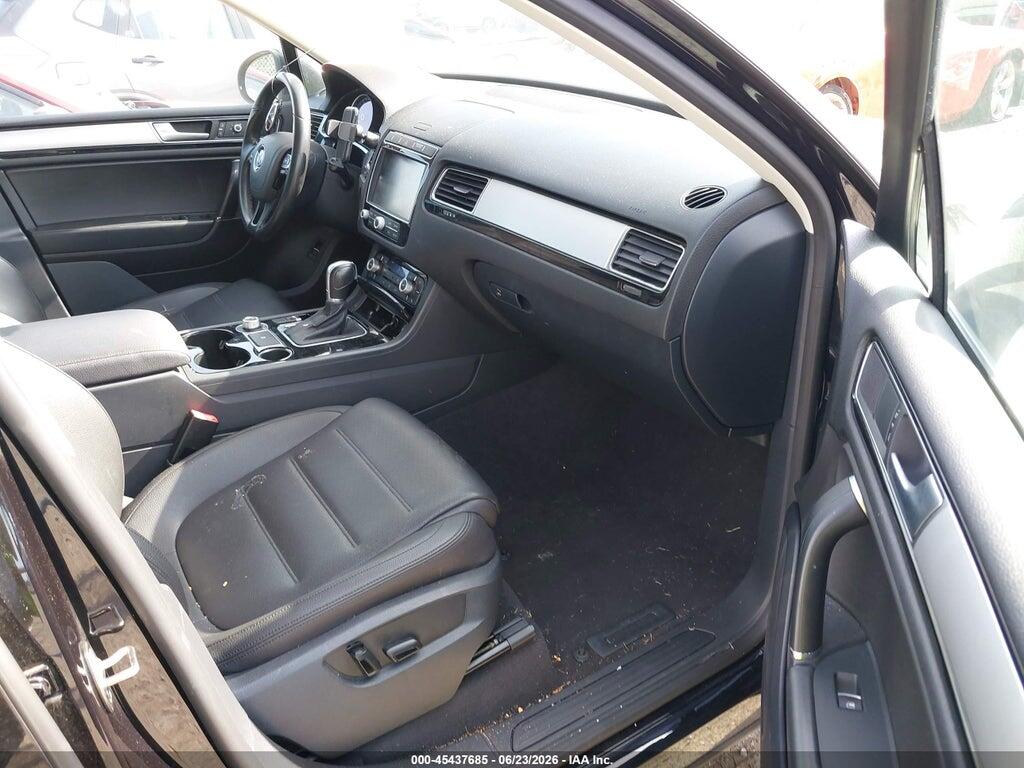 WVGEF9BP5GD006006 2016 VOLKSWAGEN TOUAREG photo no. 5