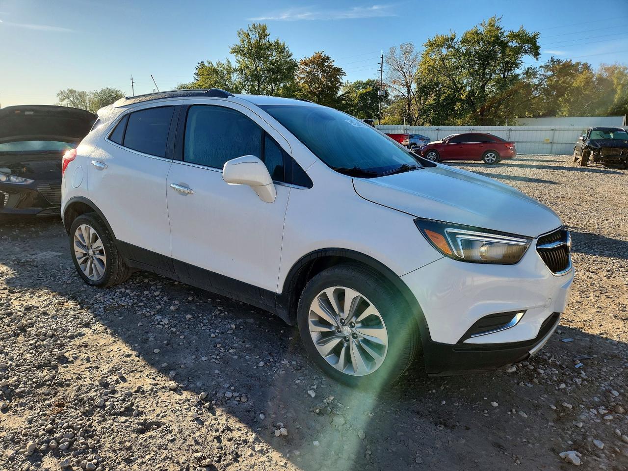 2020 BUICK ENCORE PREFERRED — Фото 4 из 12