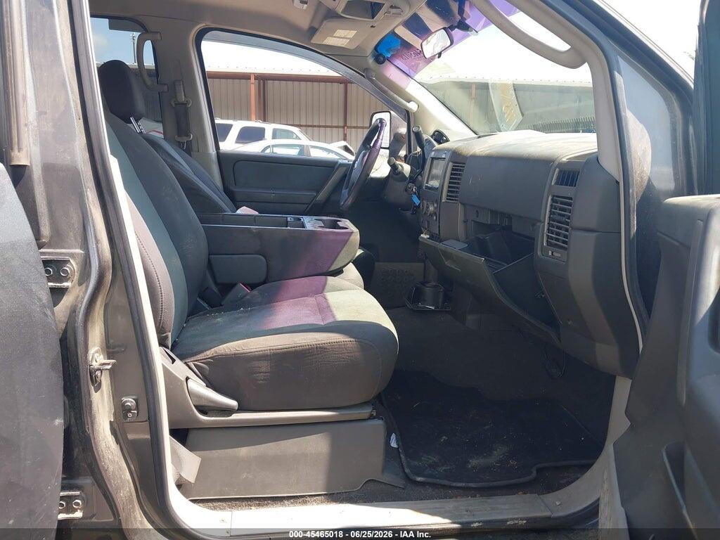 1N6AA07B84N582203 2004 NISSAN TITAN photo no. 5