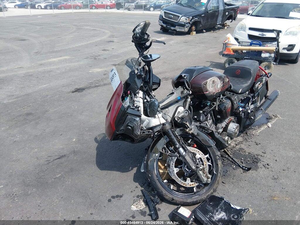 56KLCESS0T3442452 2026 INDIAN MOTORCYCLE CO. CHALLENGER photo no. 2