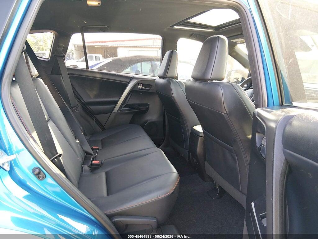 2T3JFREVXHW628117 2017 TOYOTA RAV4 photo no. 8