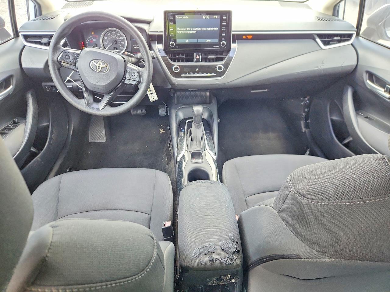 2021 TOYOTA COROLLA LE — Фото 8 из 12