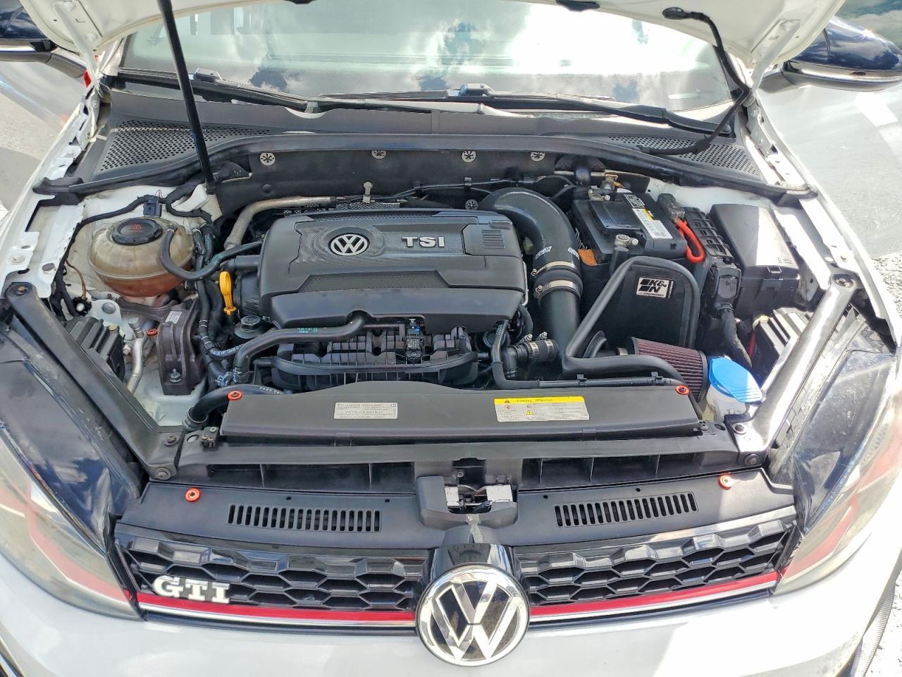 2021 VOLKSWAGEN GTI S — Фото 11 из 12
