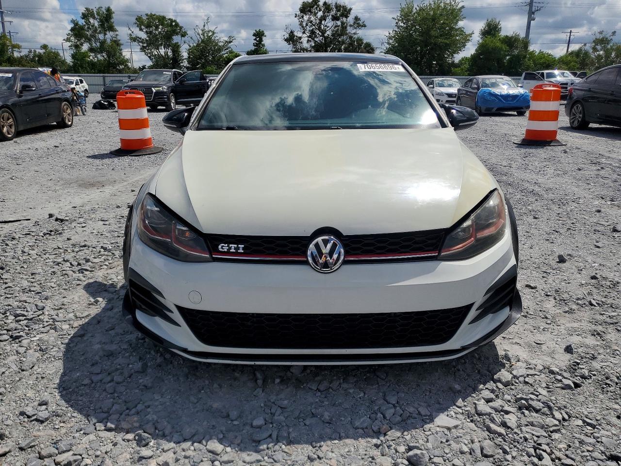 2021 VOLKSWAGEN GTI S — Фото 5 из 12