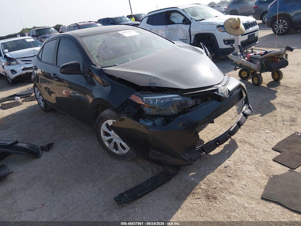 5YFBURHE9JP855952 2018 TOYOTA COROLLA photo no. 1