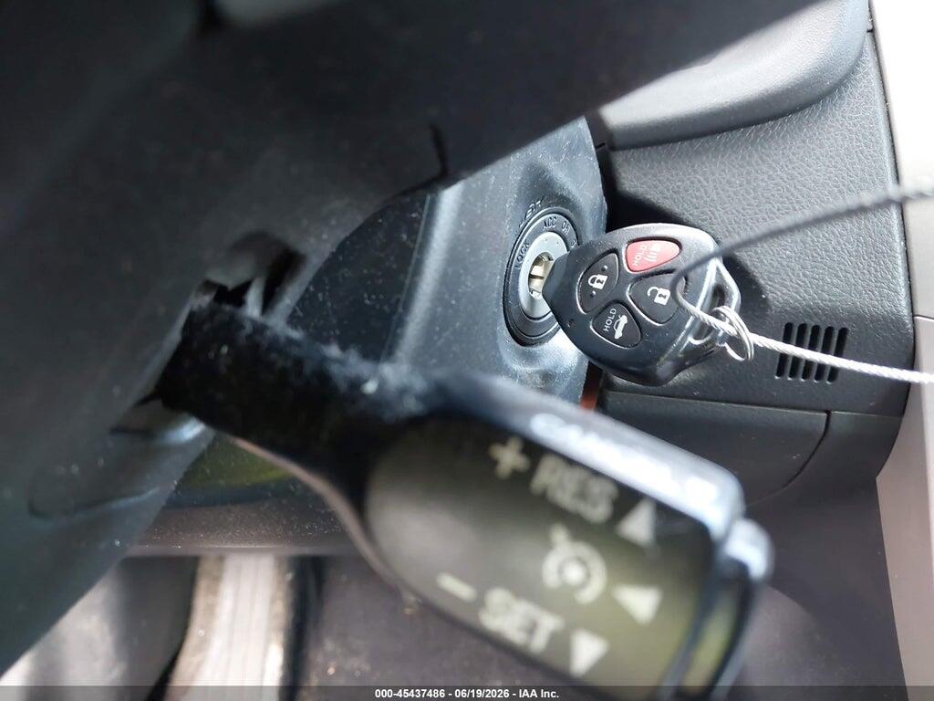 2T1BU4EE3DC070550 2013 TOYOTA COROLLA photo no. 11