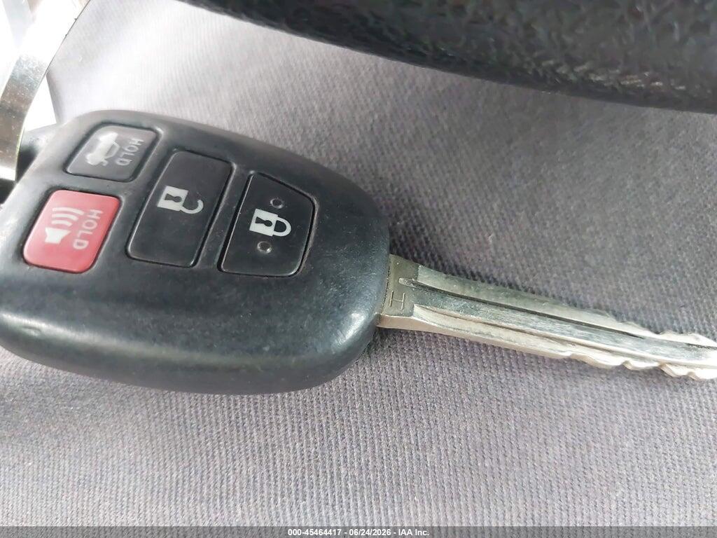 4T1BF1FK0GU548200 2016 TOYOTA CAMRY photo no. 11
