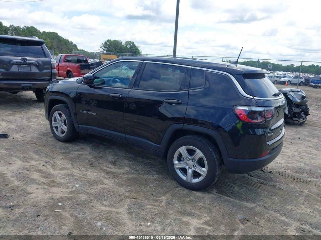 3C4NJDAN0PT547240 2023 JEEP COMPASS photo no. 3