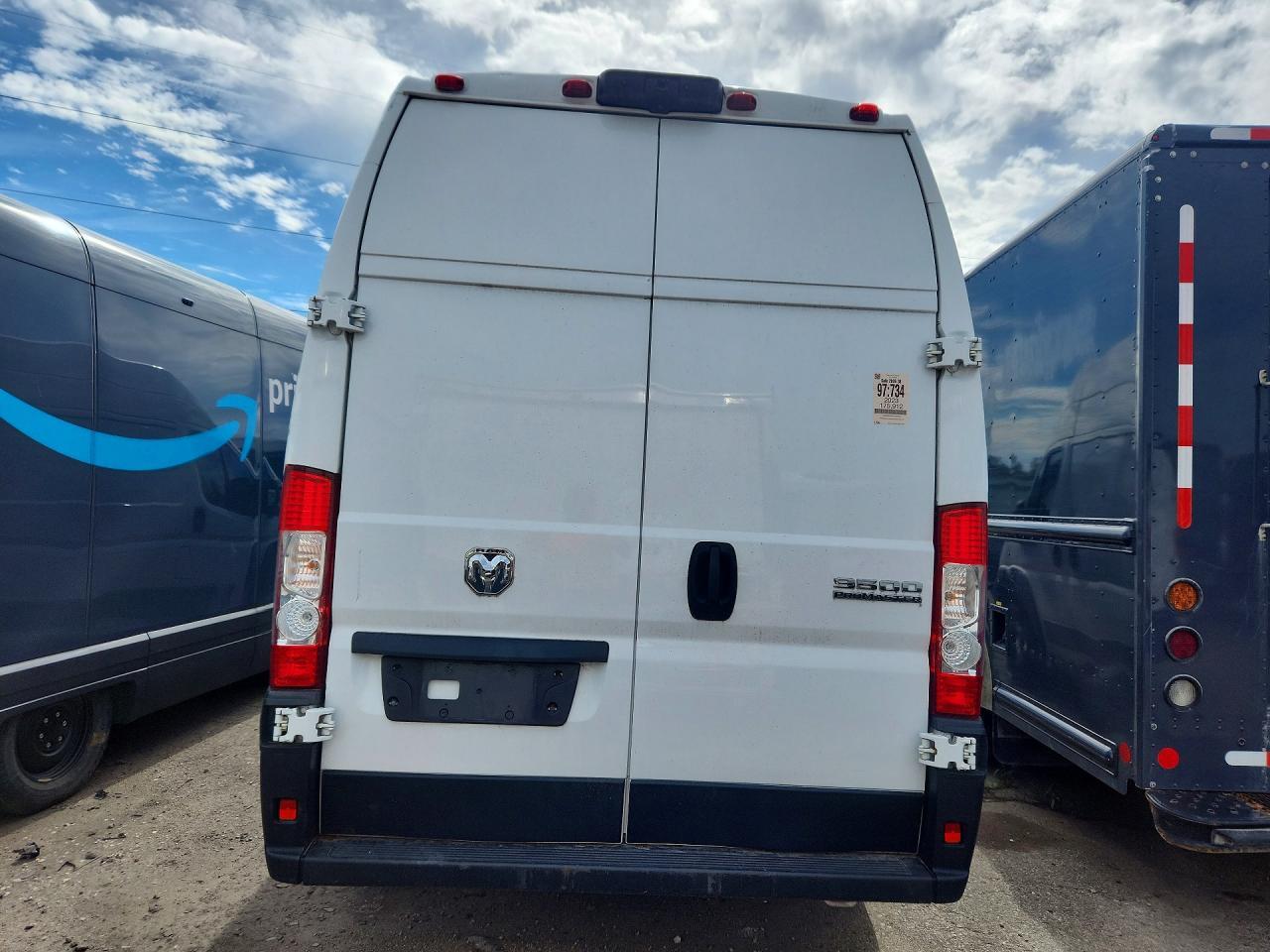 2023 RAM PROMASTER 3500 DELIVERY VAN — Фото 6 из 13