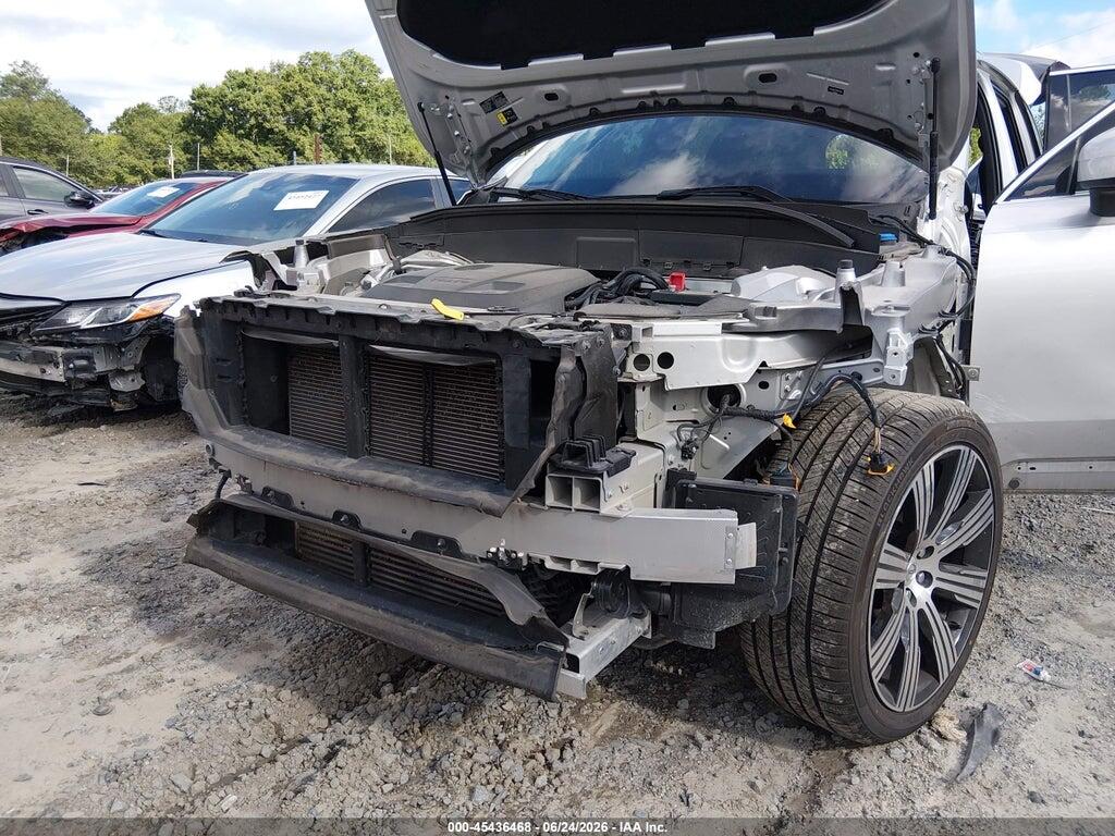 YV4A22PL0M1741739 2021 VOLVO XC90 photo no. 6