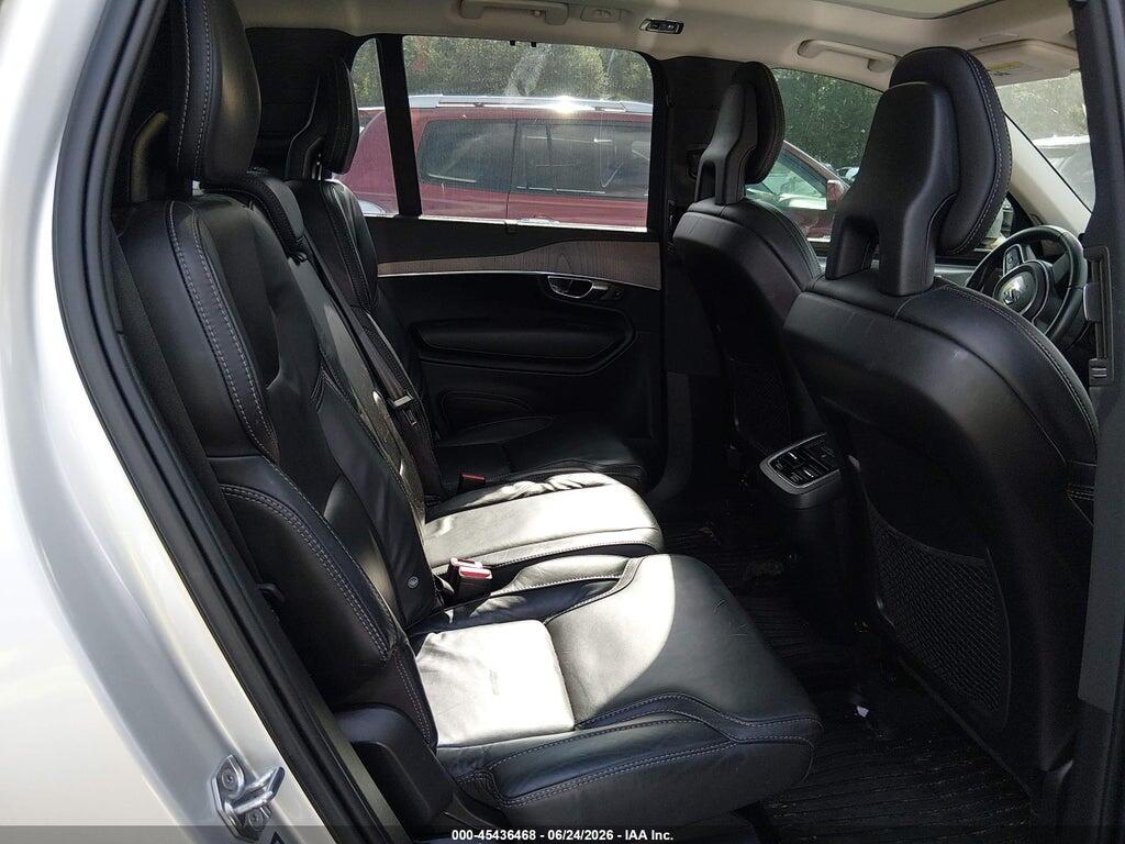 YV4A22PL0M1741739 2021 VOLVO XC90 photo no. 8
