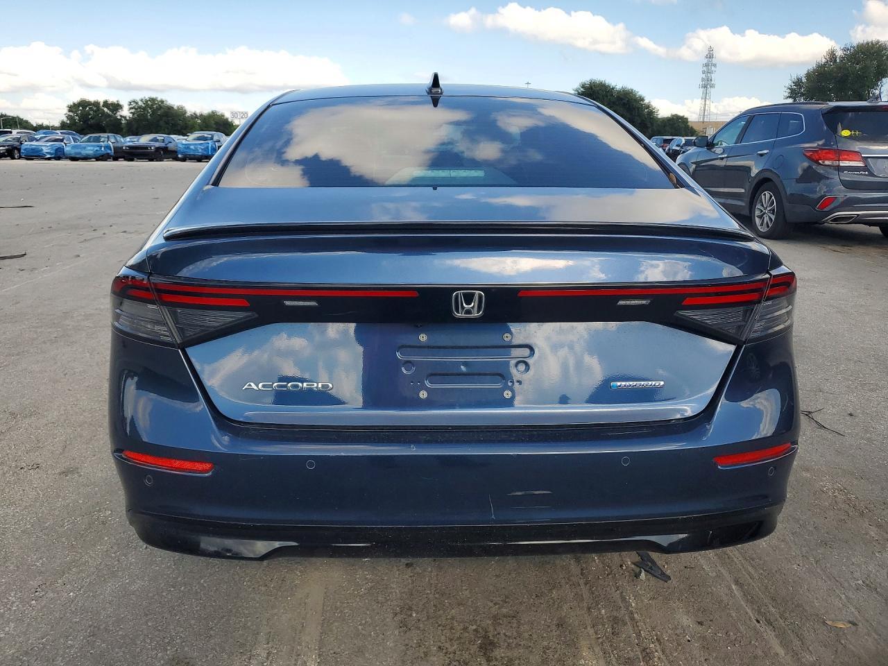 2024 HONDA ACCORD HYBRID EXL — Фото 6 из 12
