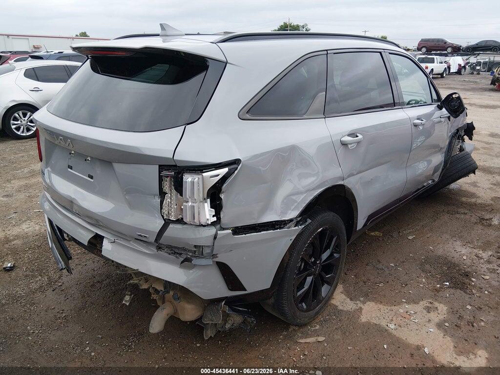 5XYRKDLF8PG217728 2023 KIA SORENTO photo no. 4