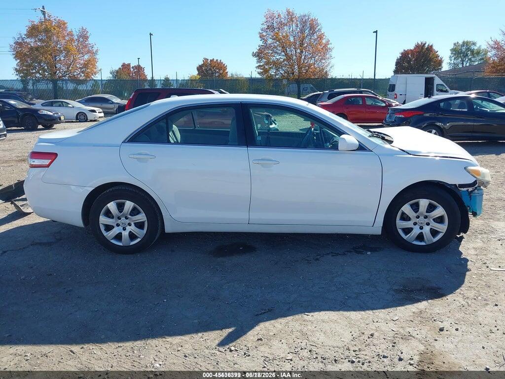 4T1BF3EK6BU632950 2011 TOYOTA CAMRY photo no. 12